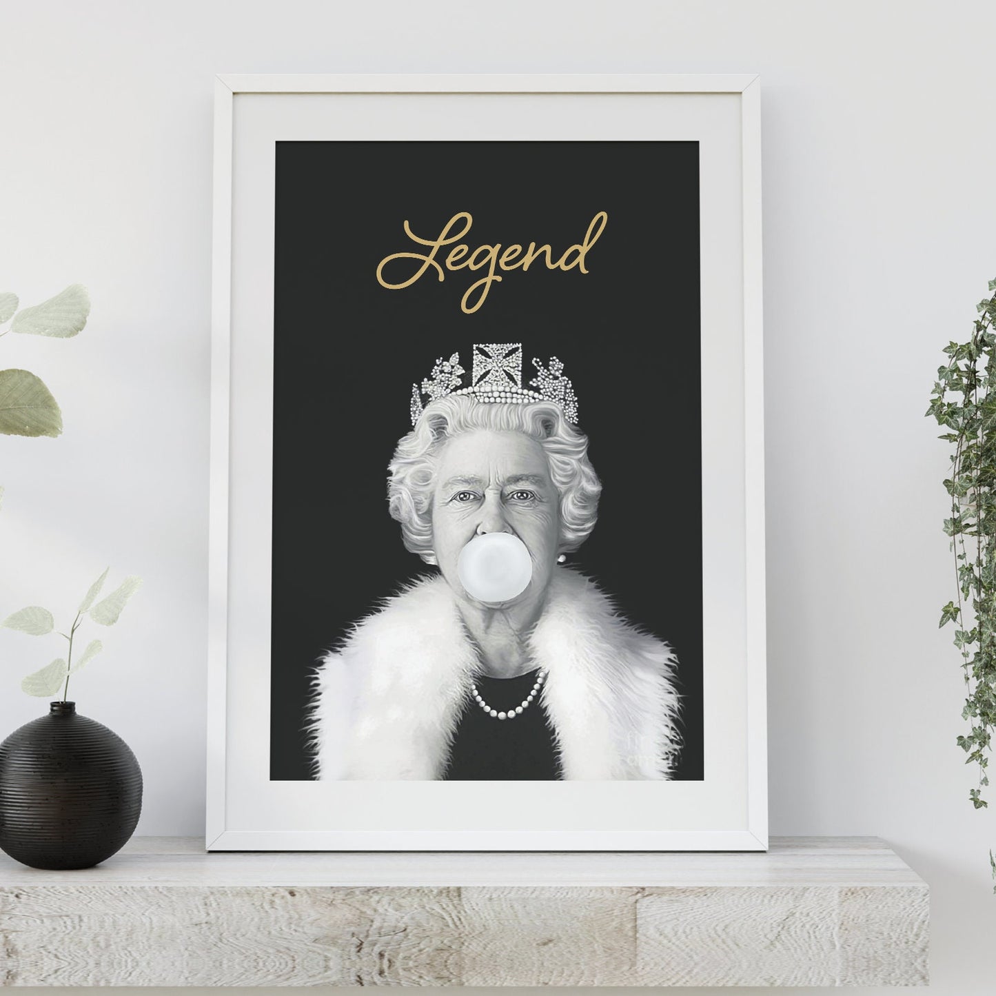 Queen Elizabeth print, Queen Elizabeth Platinum Jubilee Art , Bubblegum Wall Art, British Royal Family Poster, Urban Wall Decor